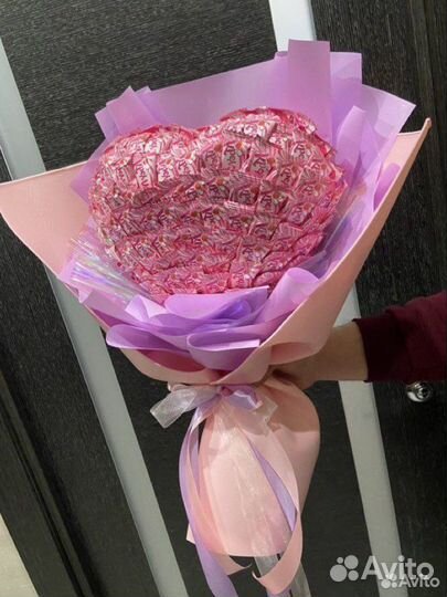 Букет сердце из конфет подарок любимой