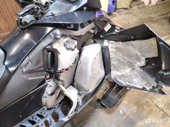 Снегоход SKI-DOO Sammit 800R