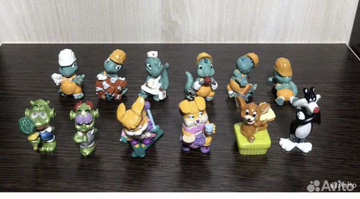 Игрушки киндер-сюрприз 90-е