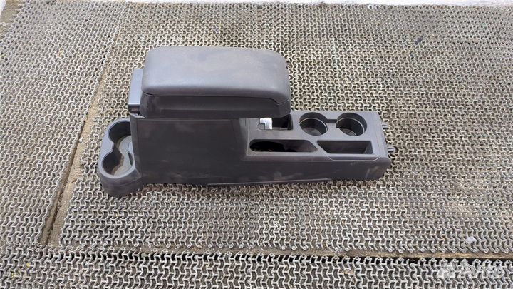 Консоль салона Jeep Patriot 2010, 2011