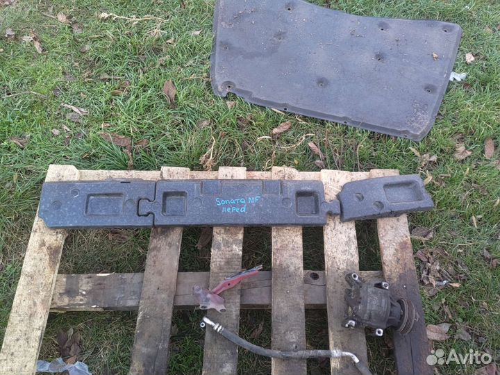 Абсорбер бампера Hyundai Sonata