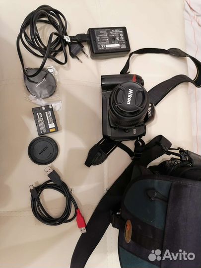 Зеркальный фотоаппарат Nikon D 70 s