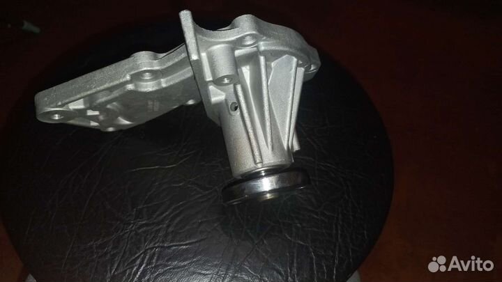 Продам помпу на ford fusion