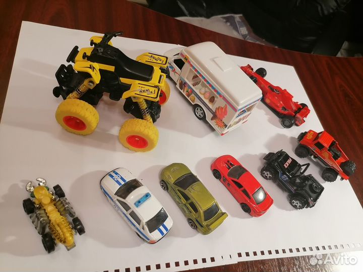 Набор машинок хотвилс и не только