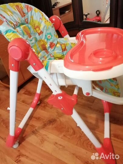 Стул для кормления