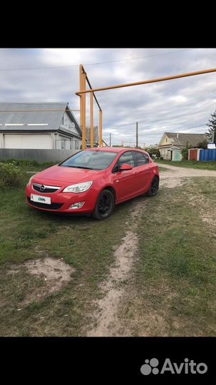 Opel Astra 1.4 МТ, 2010, 137 000 км