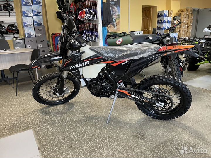 Мотоцикл Avantis Enduro 250 dohc PRO EFI Exclusive