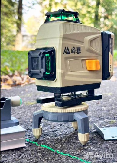 Лазерный уровень нивелир оригинал