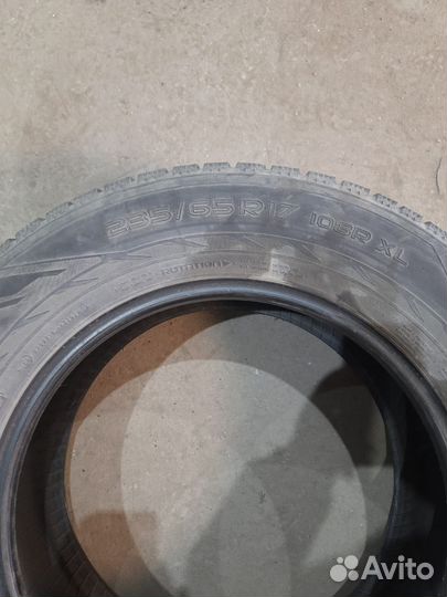 Nokian Tyres Hakkapeliitta R2 SUV 235/65 R17 и 335/65 R17 108R