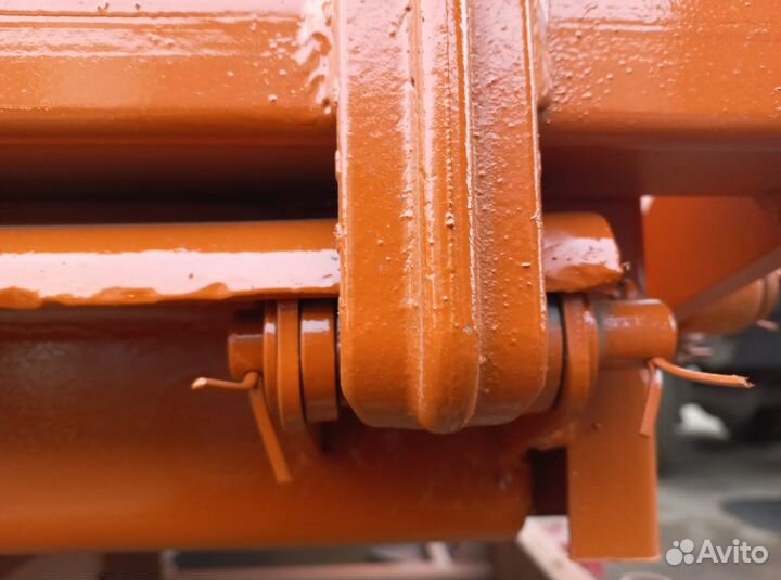 Запор кузова (бортов) камаз 55102 в сборе