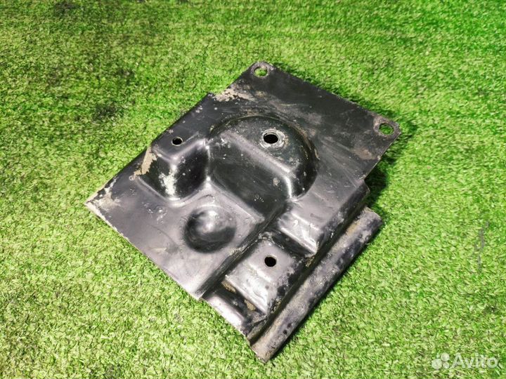 Кронштейн гур гидроусилителя руля Audi A6 C4