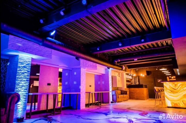 Аренда лофта Republic со сценой и VIP-комнатой