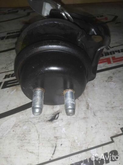 Подушка двс toyota mark II mark II blit verossa JZ