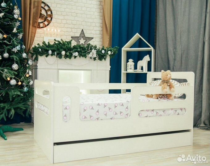 Детская кровать манеж