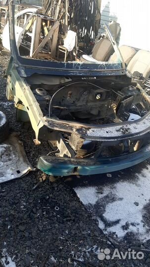 Морда на renault logan,Лада Ларгус