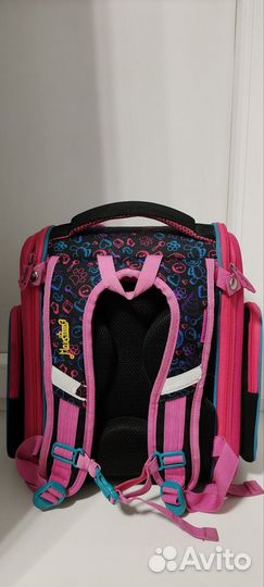 Рюкзак школьный для девочки 1 класс