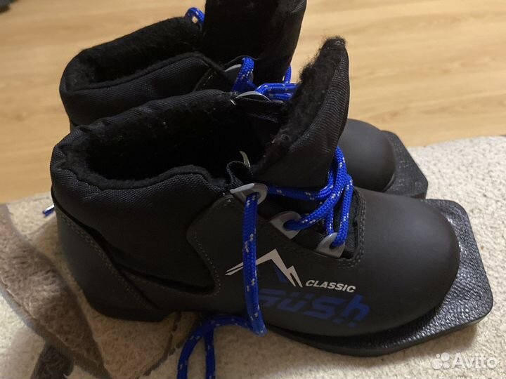 Лыжные ботинки детские