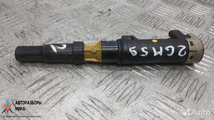 Катушка зажигания Renault Clio 2 рест. 2001