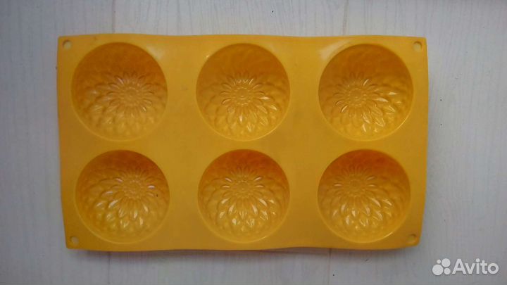 Силиконовая форма для выпечки