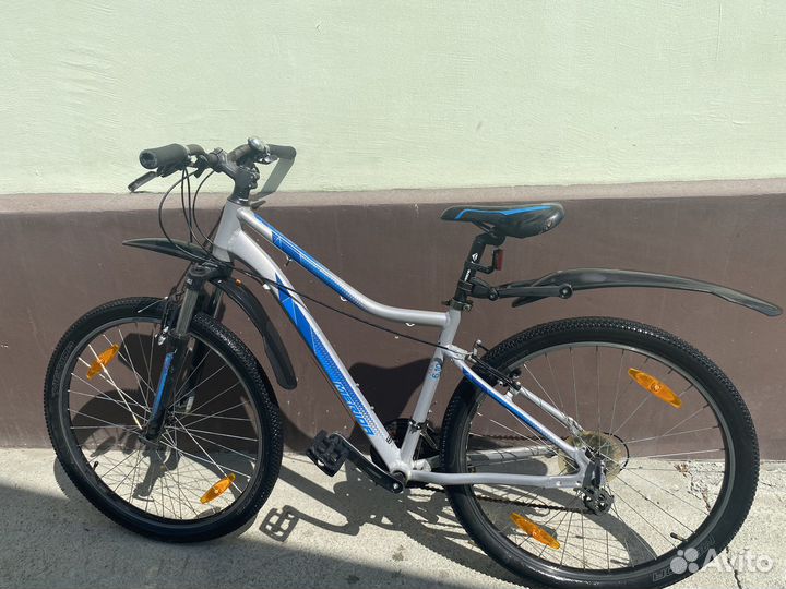 Велосипед женский Merida juliet v 6.10