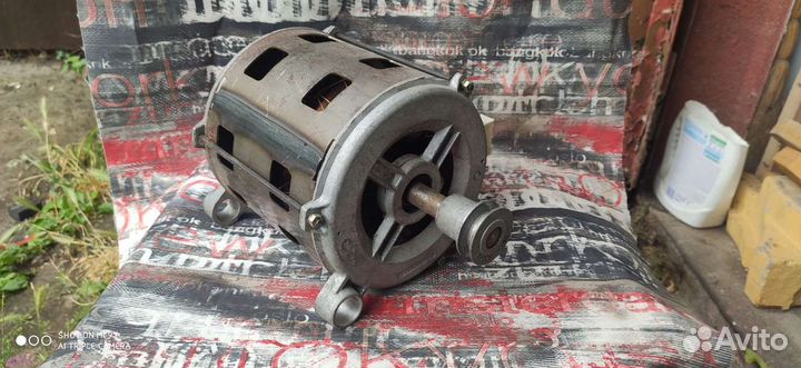 Мотор для стиральной машины tipo M 12.20.91.65