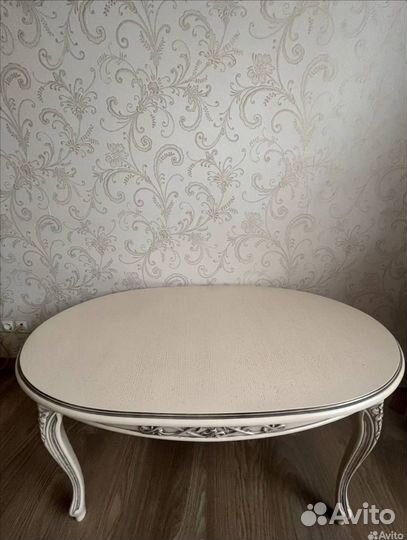 Журнальный стол