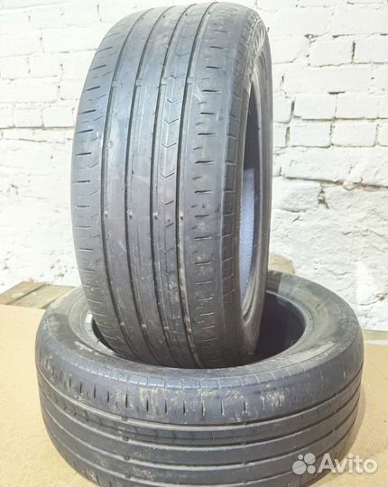 Continental ContiPremiumContact 5 215/55 R17 94W