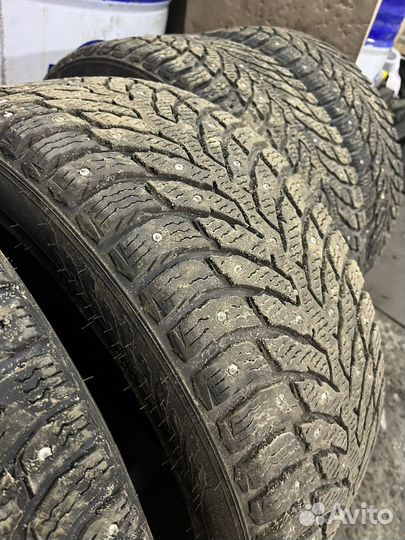 Nokian Tyres Hakkapeliitta 9 225/45 R17