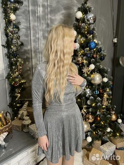 Платье праздничное