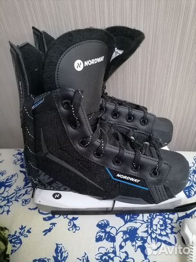 Коньки хоккейные детские36