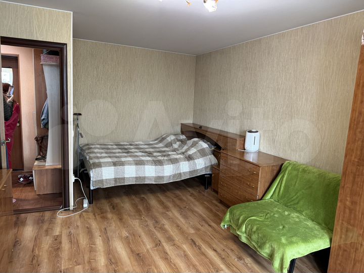 1-к. квартира, 40 м², 13/16 эт.