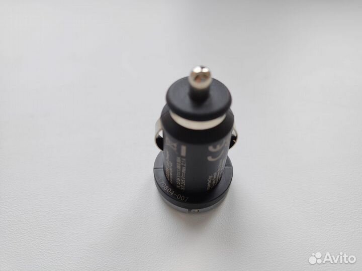 Зарядное устройство USB BMW