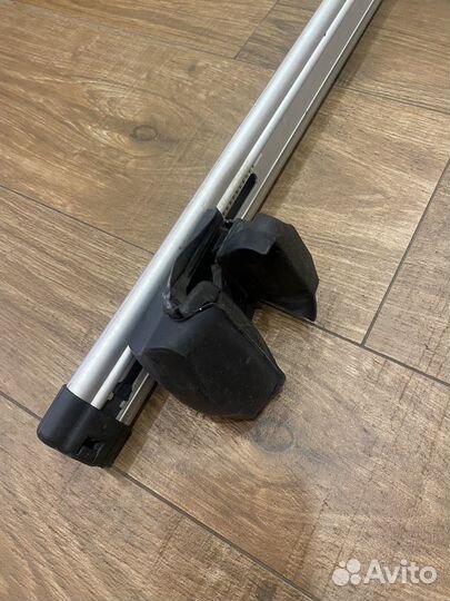 Багажник на крышу thule