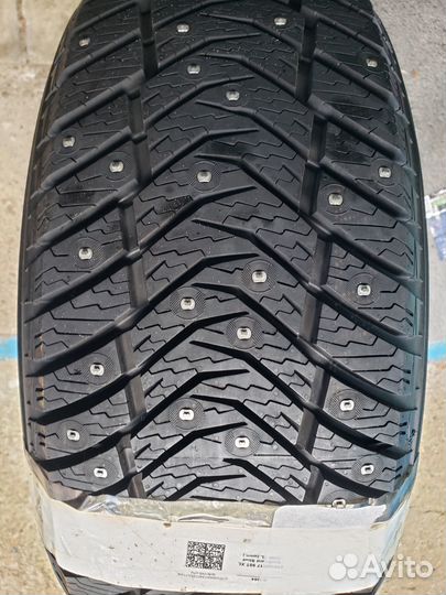 Yokohama Ice Guard IG65 215/50 R17 95T