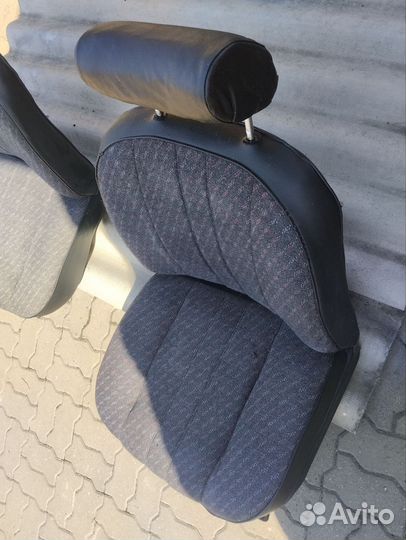 Передние сиденья