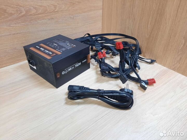Блок питания Zalman GigaMax 750W 80+ Bronze