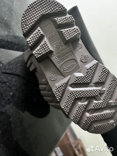 Резиновые сапоги