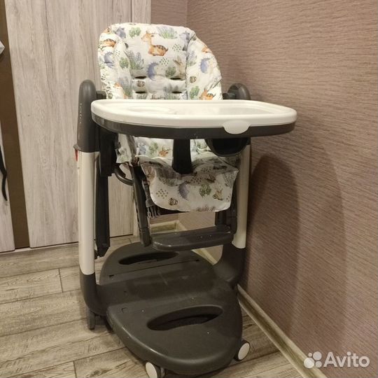 Стульчик для кормления peg perego