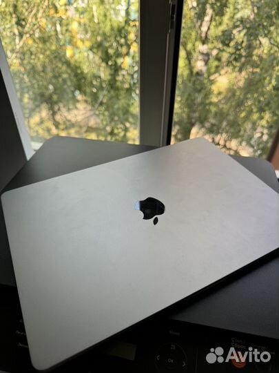 Macbook air 15 m2 8 256