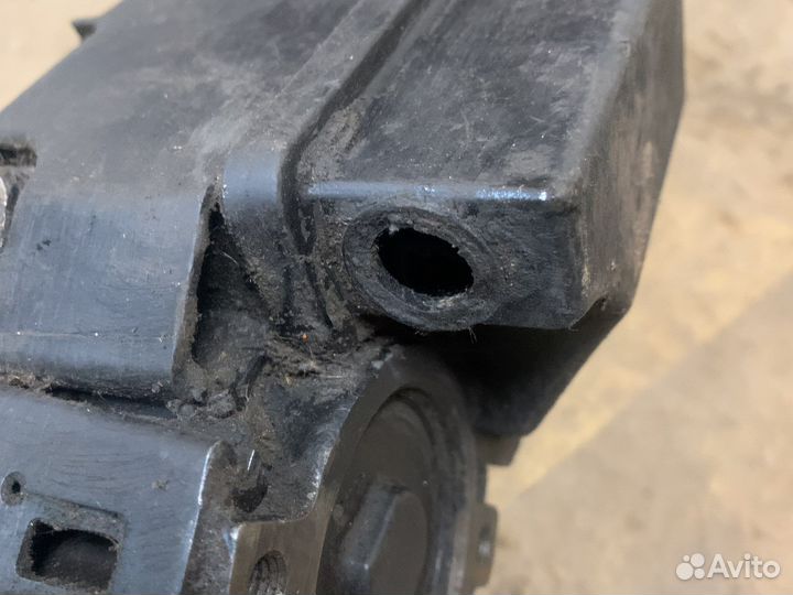 Насос гур volvo 850