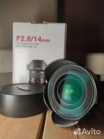 Объектив Samyang 14 mm f2.8 Nikon F