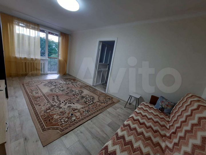 2-к. квартира, 52 м², 4/5 эт.