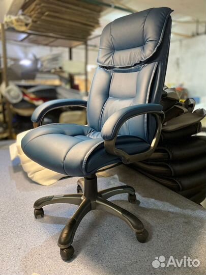 Компьютерное кресло