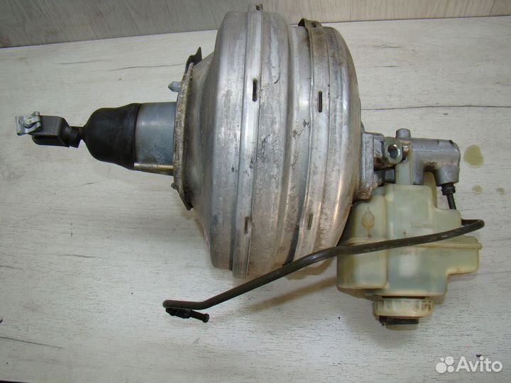 Вакуумный усилитель тормозов BMW 7 E65 бмв 7 Е65