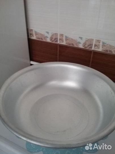 Тазы/миски алюминиевые 10-литровые, дуршлаг