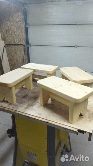 Мастер по дереву. столяр, плотник