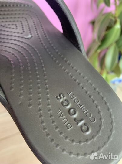 Сланцы crocs женские 36 (шлепки)