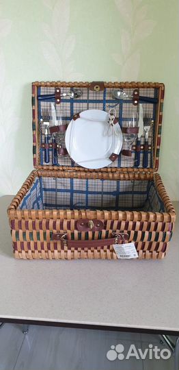 Новая корзина для пикника