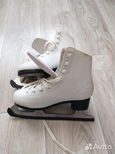 Коньки фигурные 33/34 размер
