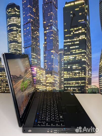 Ноутбук Dell M6500 17